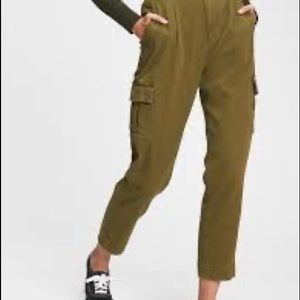 Gap Belted High Rise Cargo Khaki Pants